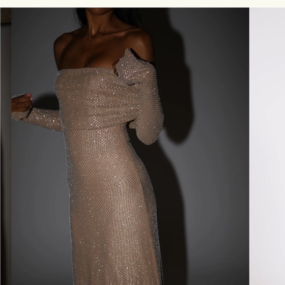 MESHKI Marcel Off Shoulder Diamante Maxi Dress - Nude (retail $185) in S - Picture 4 of 13